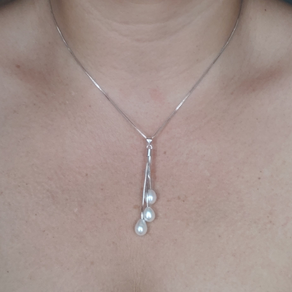 Sterling Three Pearl Necklace - Picture 3 of 8